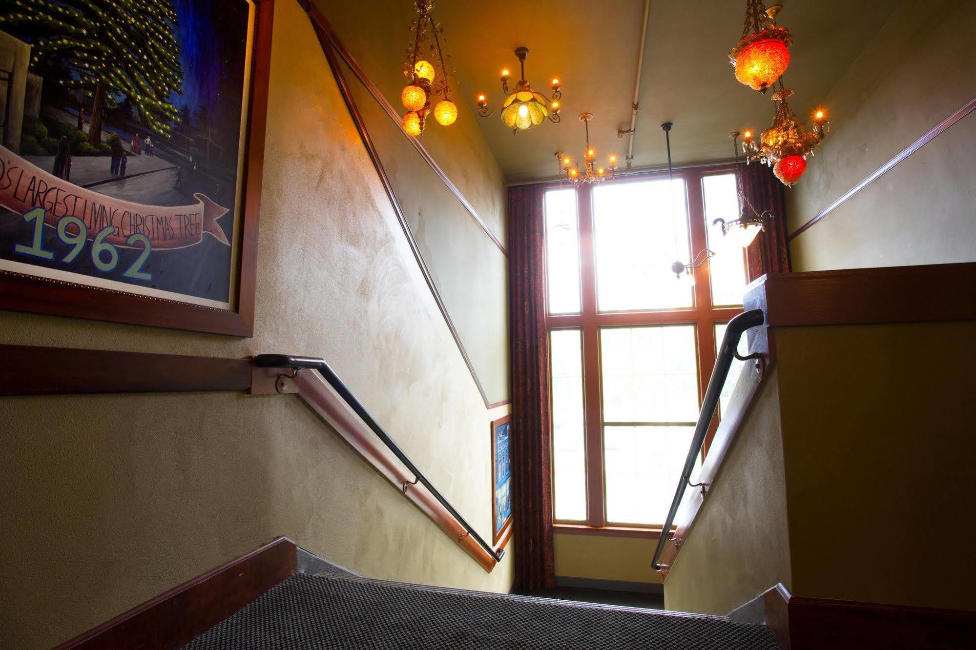 Mcmenamins Anderson School Bothell Exterior foto